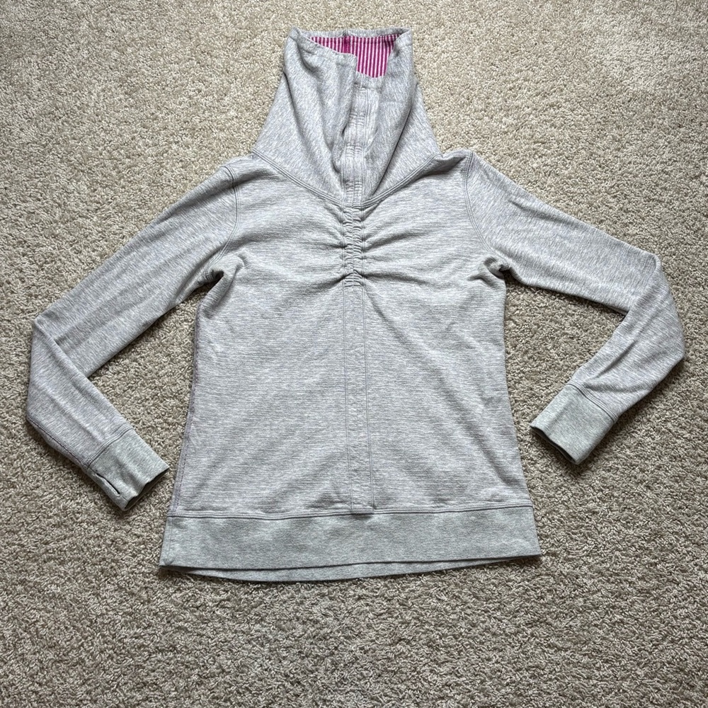 Lululemon In A Cinch Long Sleeve Tee